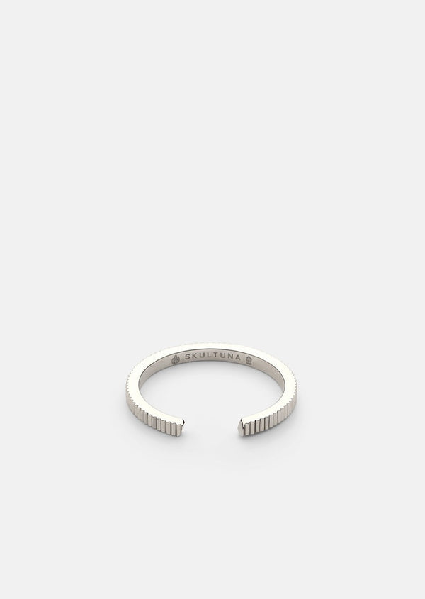 Ribbed Ring Thin