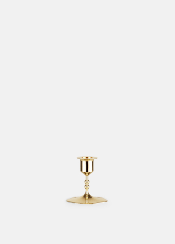 Skultuna Veermakers Bluebell Small. Candlestick low. Made of polished brass. 