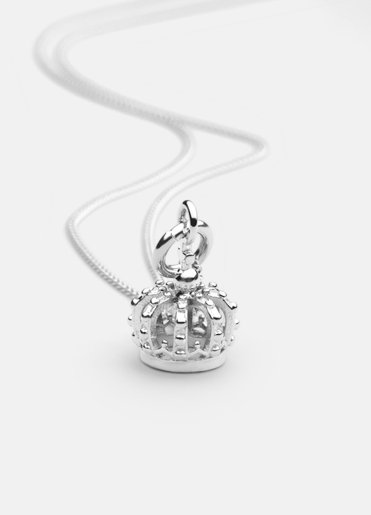 New Crown charm to wear as a pendant Be a princess or a queen! Pandora | Pandora  necklace, Necklace, Jewelry gifts